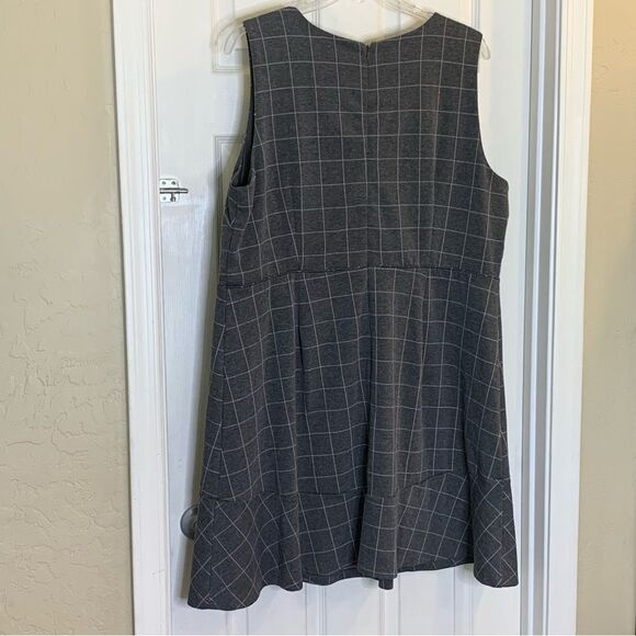 LOFT Plus Windowpane Plaid Shift Dress Ruffled Stretch Sleeveless Size 22 - Picture 6 of 11